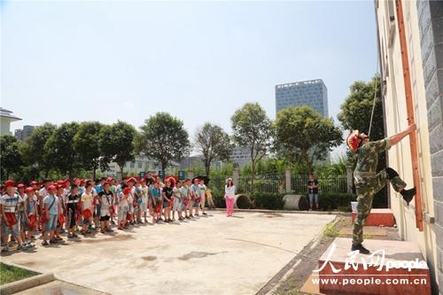 安徽宿州消防举办暑期消防安全教育夏令营