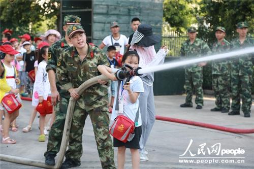 安徽宿州消防举办暑期消防安全教育夏令营