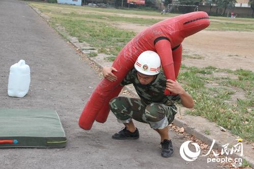 甘肅天水：消防崗位練兵活動步步為營