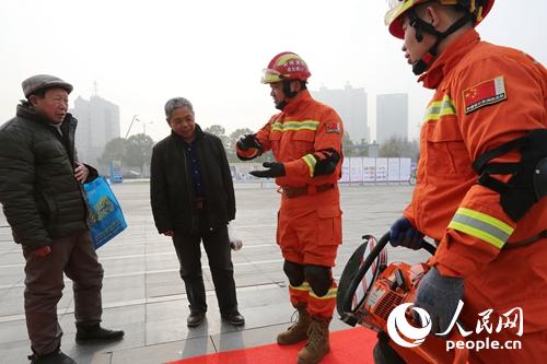 安徽淮北：深入廣場開展消防安全宣傳